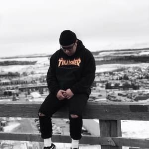 Meet your Posher, Adam